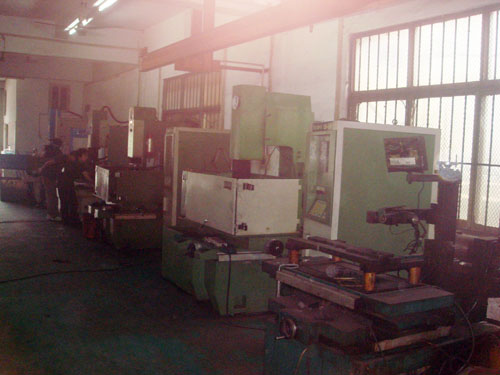 壓鑄模具制造廠車間展示